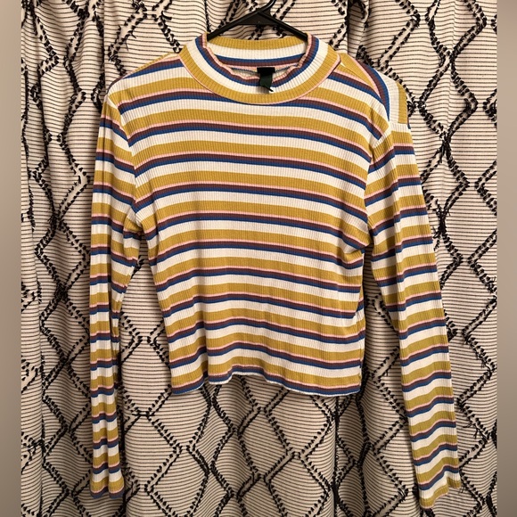 Wild Fable Turtleneck - Picture 1 of 3